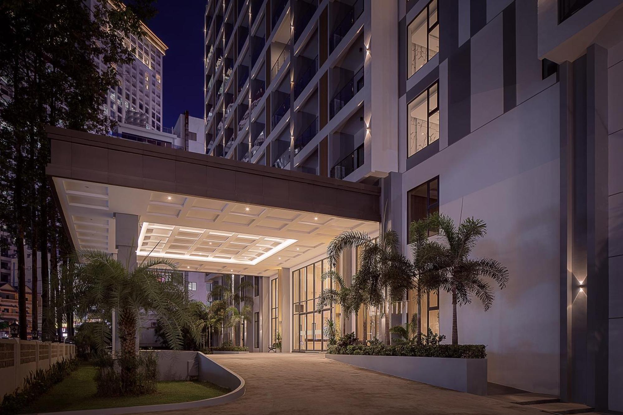 Riva Hotel Shv Sihanoukville Exterior photo