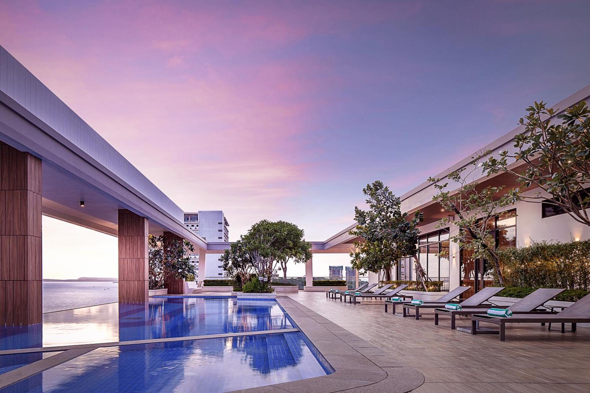 Riva Hotel Shv Sihanoukville Exterior photo
